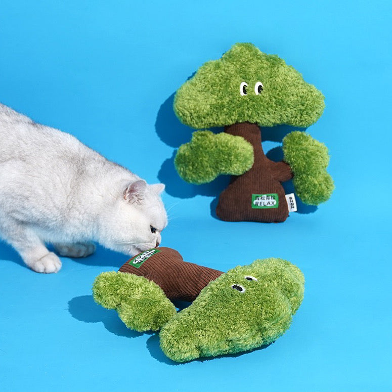 zeze | Catnip Plush Cat Toy - Pine Tree Style